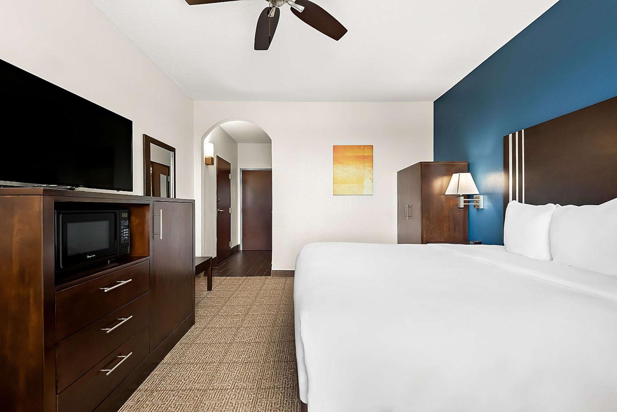 Comfort Suites New Orleans East מראה חיצוני תמונה