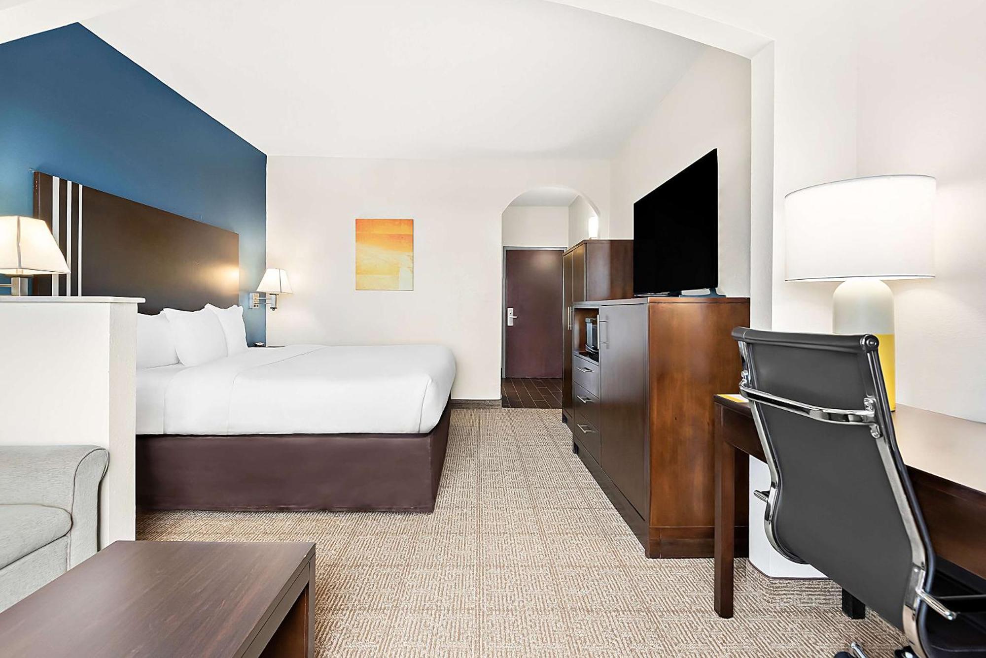 Comfort Suites New Orleans East מראה חיצוני תמונה