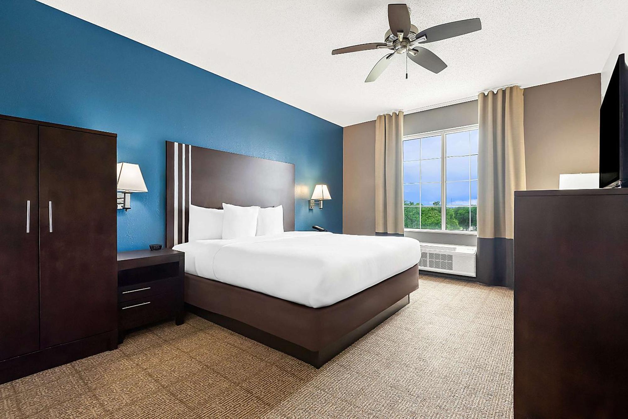 Comfort Suites New Orleans East מראה חיצוני תמונה